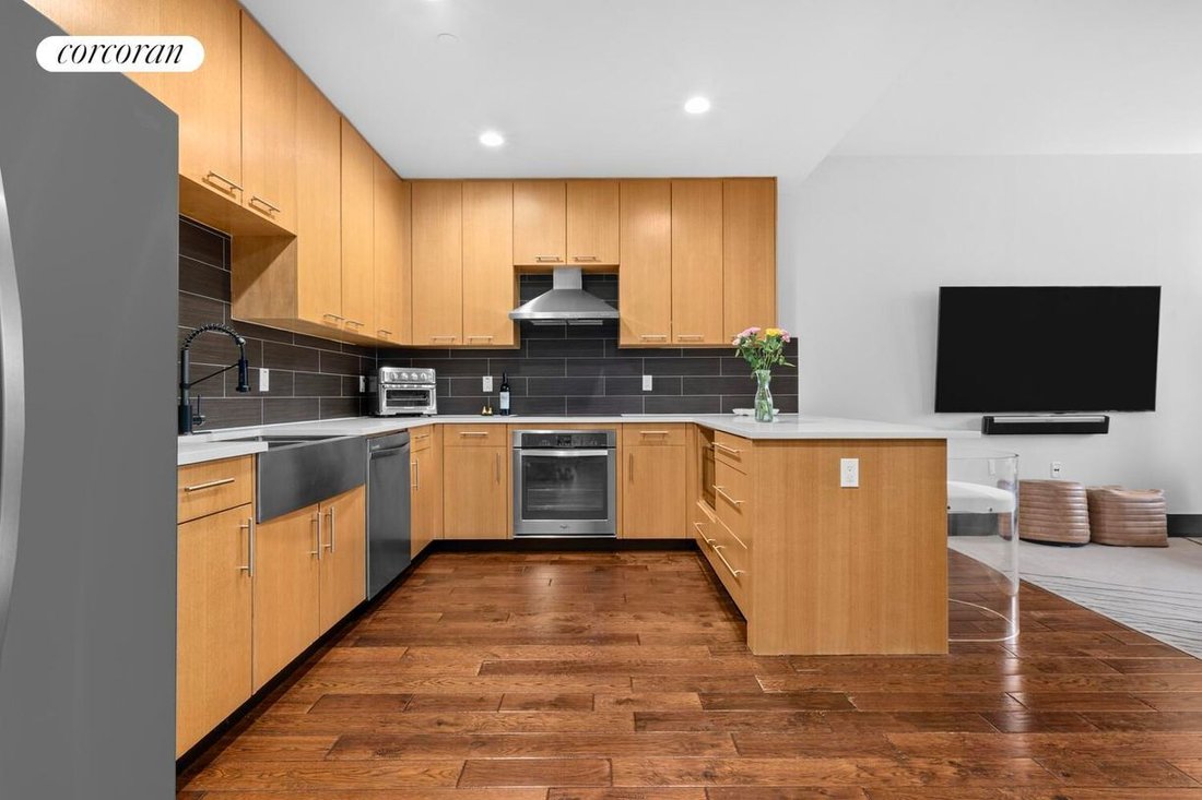 Condo in New York, New York, United States 3 - 17389191