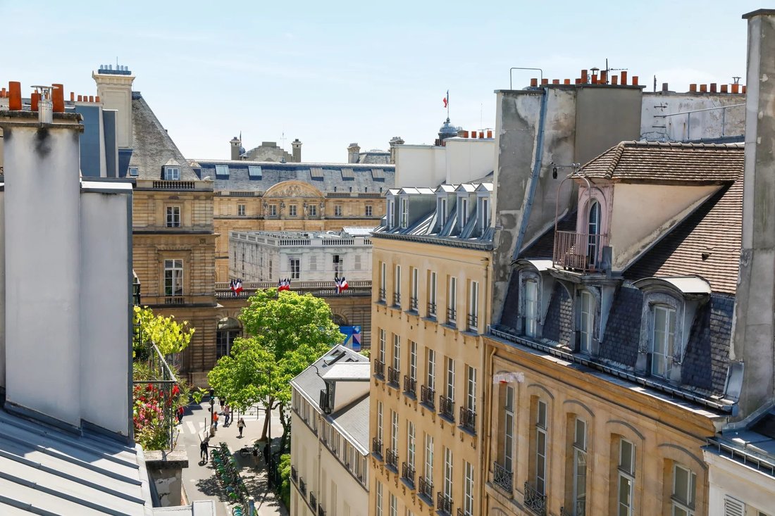 Apartment in Sorbonne, Paris 5e Arrondissement, Paris 1 - 17388992