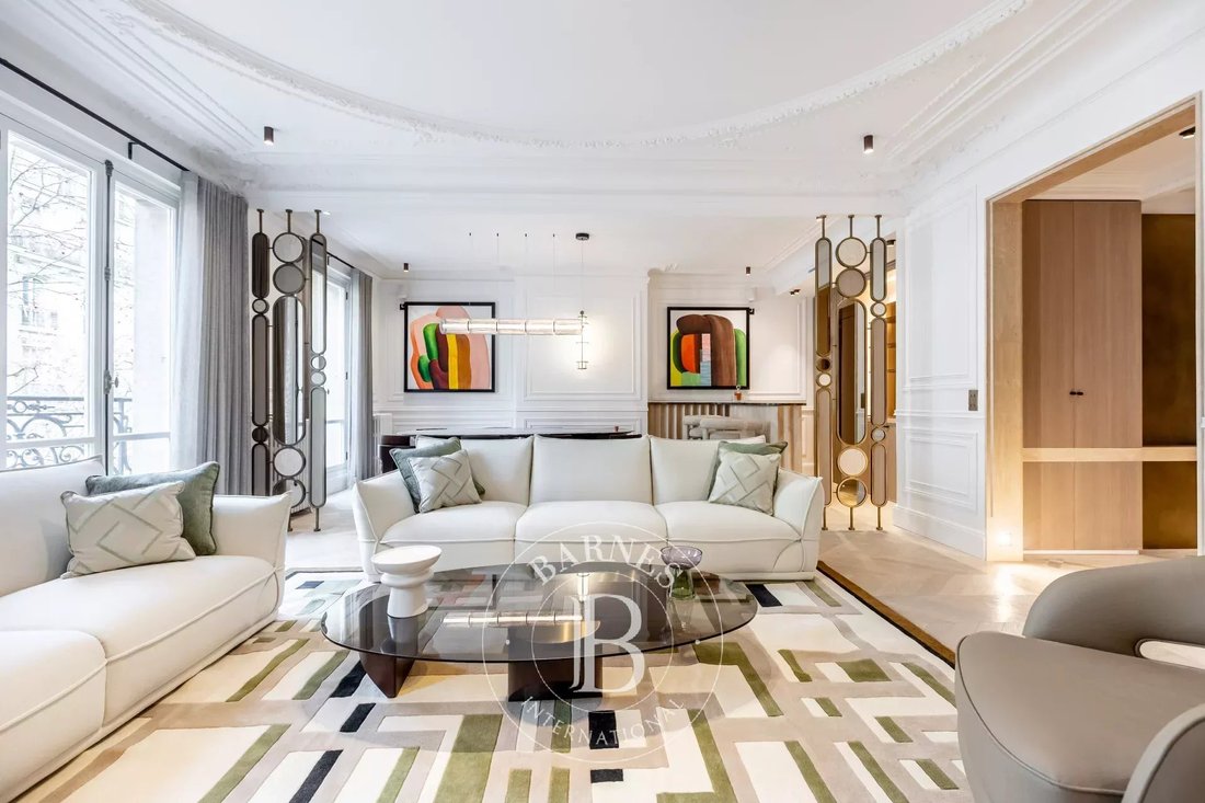 Apartment in Porte Dauphine, Paris 16e Arrondissement, Paris 1 - 17389024