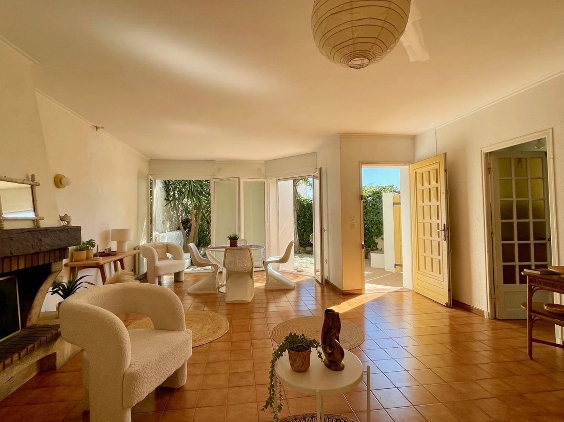House in Bompard, 7e Arrondissement, Marseille 2 - 17388863