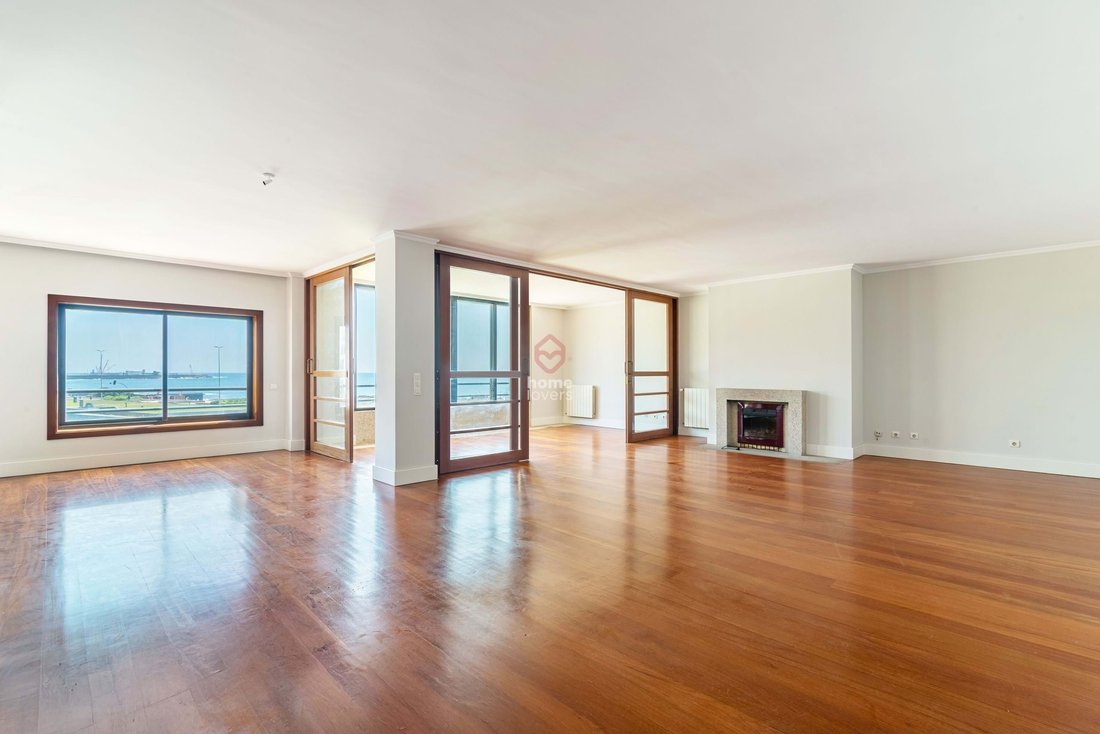 Apartment in Matosinhos e Leca da Palmeira, Porto District, Portugal 3 - 17387419