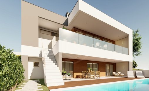 House in Mexilhoeira Grande, Algarve, Portugal 1