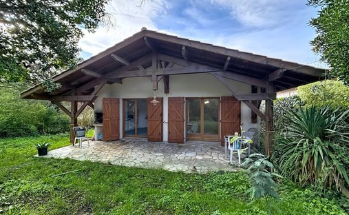 Villa in 33970 Le Cap-Ferret, Lège-Cap-Ferret, Nouvelle-Aquitaine 1
