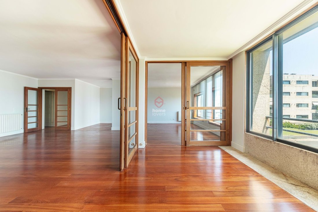 Apartment in Matosinhos e Leca da Palmeira, Porto District, Portugal 5 - 17387419