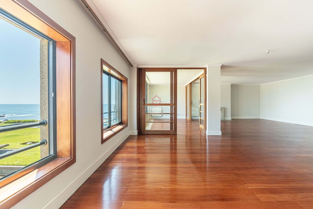 Apartment in Matosinhos e Leca da Palmeira, Porto District, Portugal 1 - 17387419
