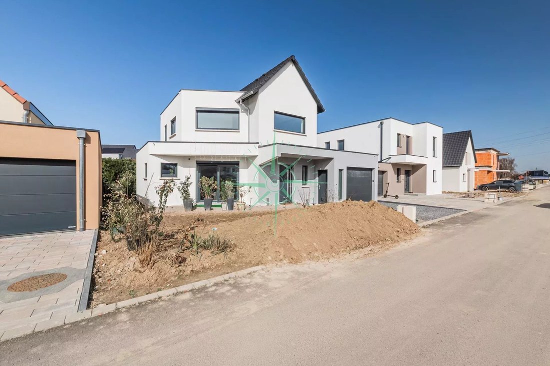 Villa in Lipsheim, Grand Est, France 3 - 17389056