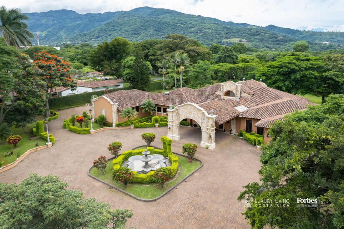Estate in Río Oro, San José Province, Costa Rica 5 - 17392403