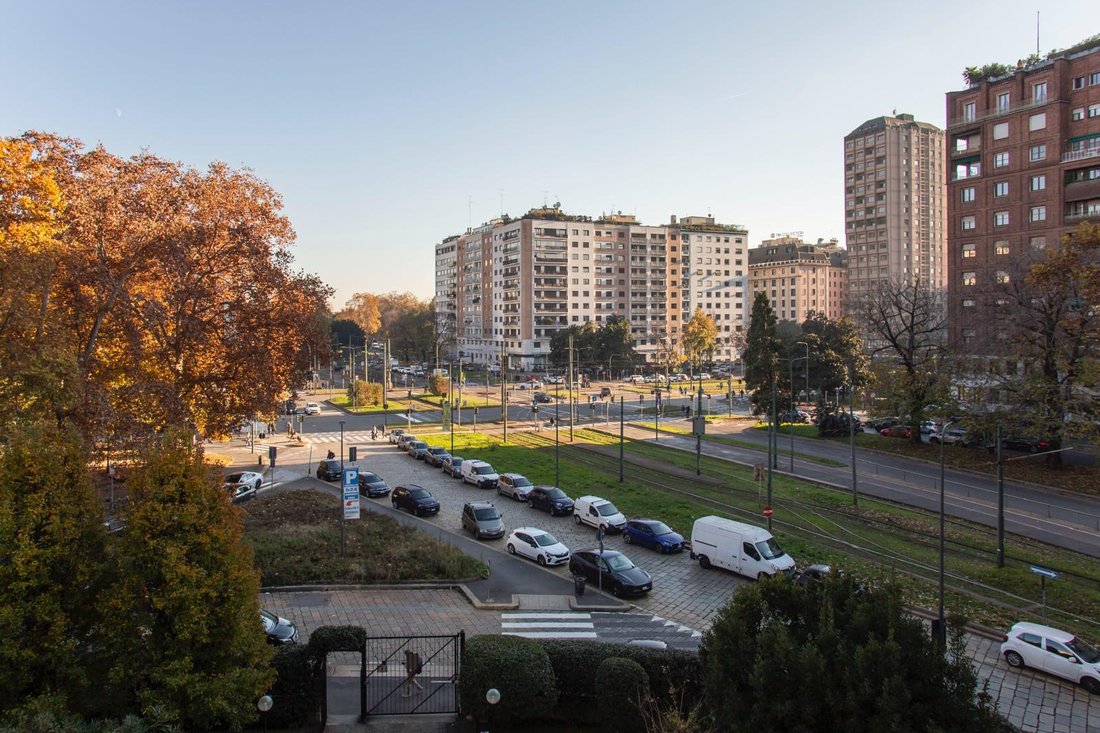 Apartment in Porta Venezia - Repubblica, Milan, Italy 3 - 17394869