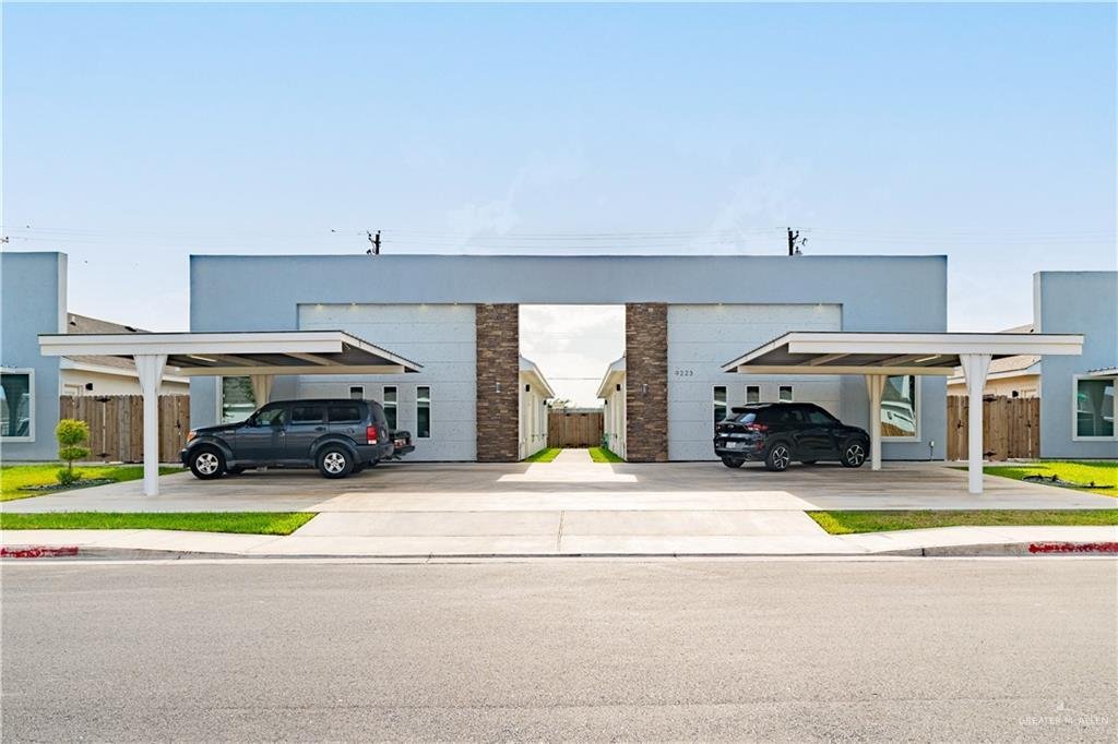 McAllen, Texas, United States 1 - 17390092