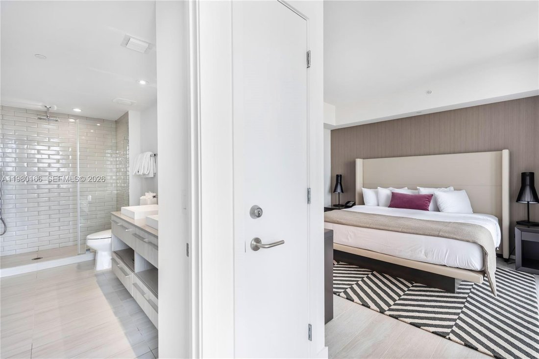Condo in Hollywood, Florida, United States 5 - 17390303