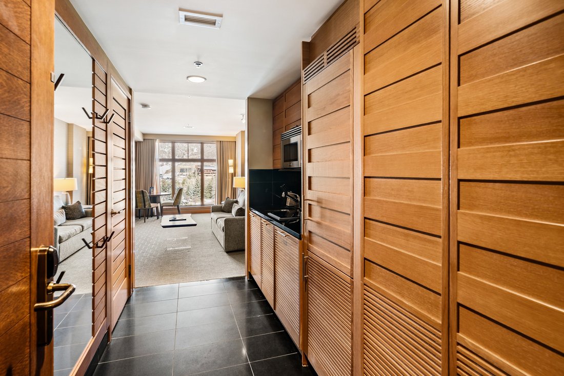 Condo in Snowmass Village, Colorado, United States 4 - 17393246