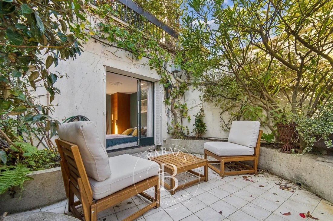 Apartment in Muette Sud, Paris 16e Arrondissement, Paris 1 - 17390126