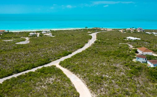 Land in Long Bay Hills, Caicos Islands, Turks and Caicos Islands 1