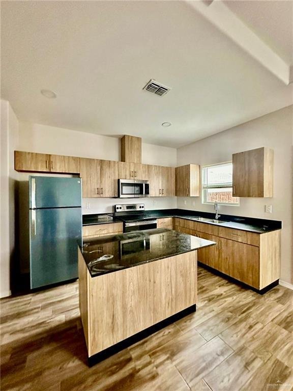 Edinburg, Texas, United States 4 - 17390093