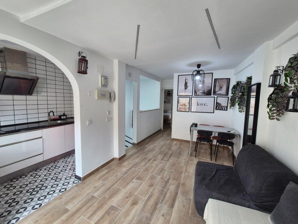 Benidorm, Valencian Community, Spain 1 - 17394014
