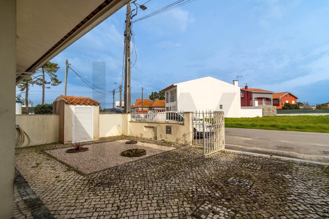 Townhouse in Gafanha da Nazare, Aveiro District, Portugal 5 - 17393802