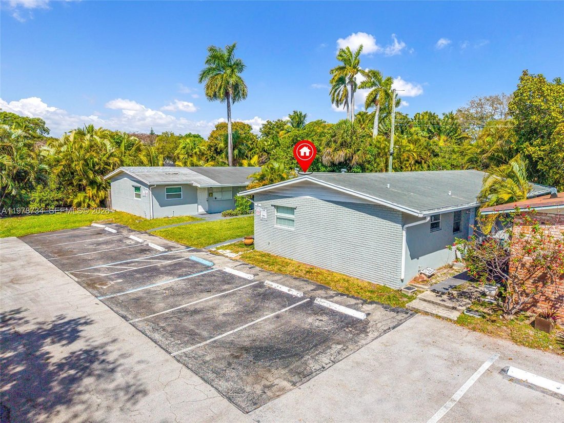 Fort Lauderdale, Florida, United States 4 - 17393291