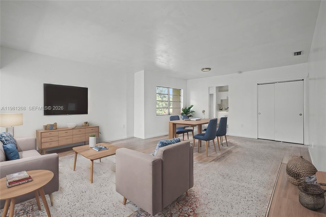 House in Miami, Florida, United States 3 - 17390248