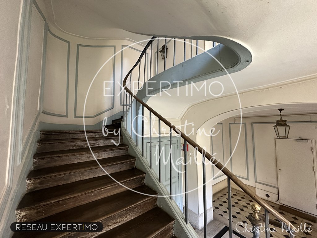 Apartment in Notre Dame, Versailles, France 3 - 17392174