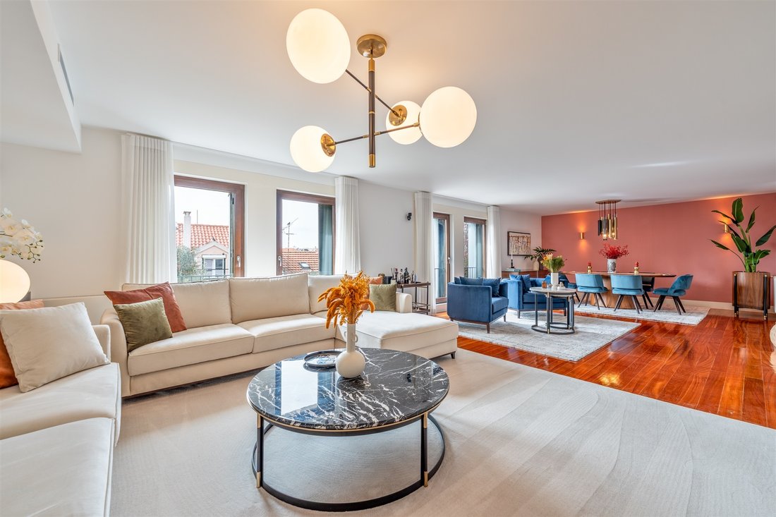 Apartment in Misericordia, Lisbon, Portugal 2 - 17394233