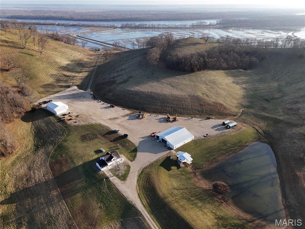 House in Louisiana, Missouri, United States 2 - 17393920