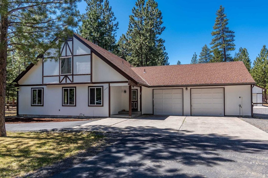 House in La Pine, Oregon, United States 2 - 17389793