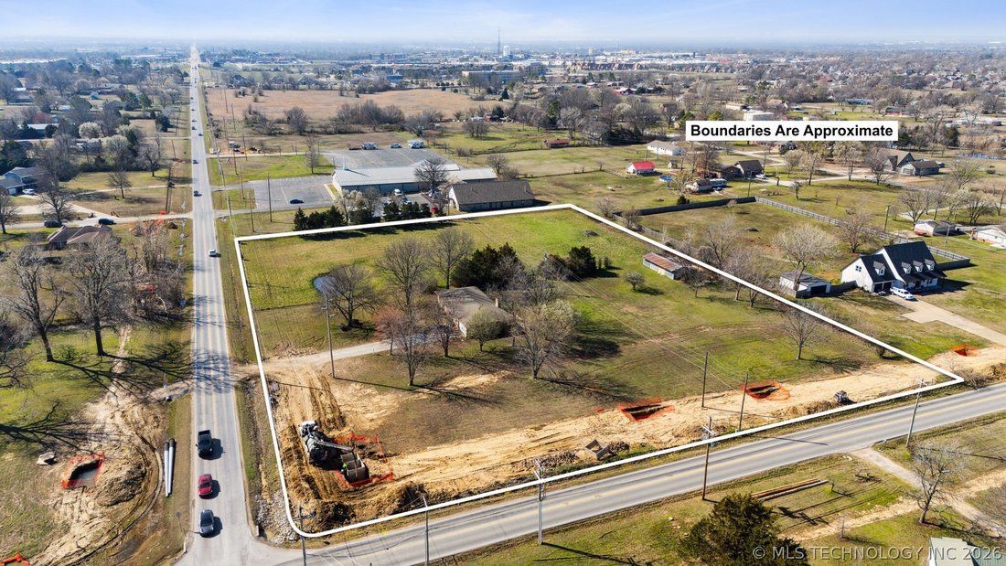 Land in Owasso, Oklahoma, United States 1 - 17391101