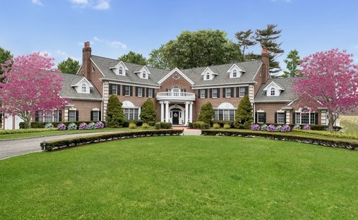 House in Garden City, New York, United States 1
