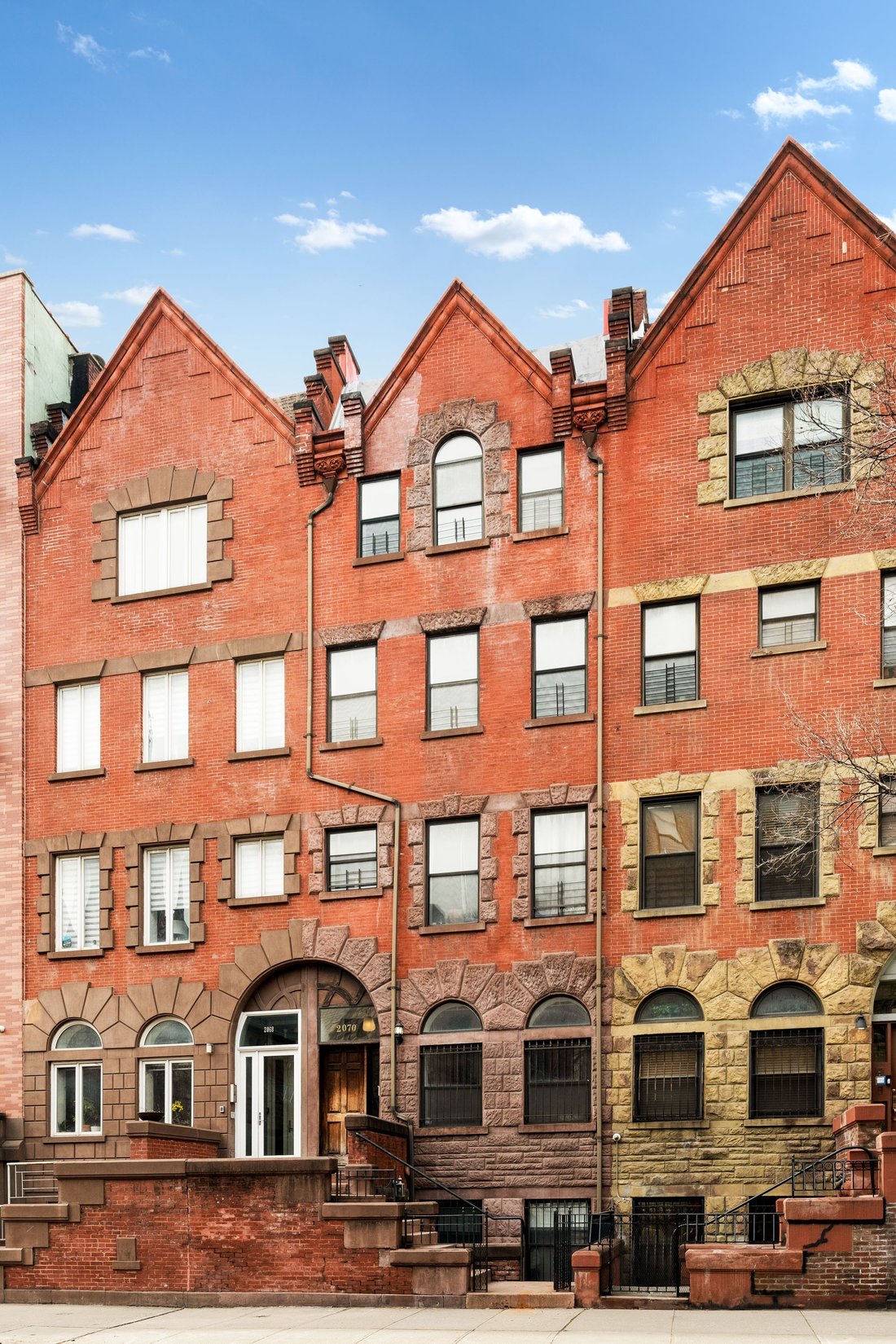 House in New York, New York, United States 1 - 17393237