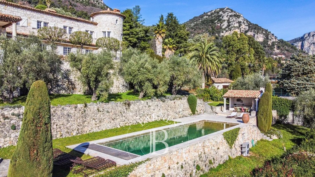 Country House in Plan de Noves, Vence, France 2 - 17389961