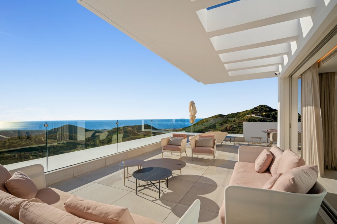 Penthouse in Marbella, Andalusia, Spain 1 - 17394573