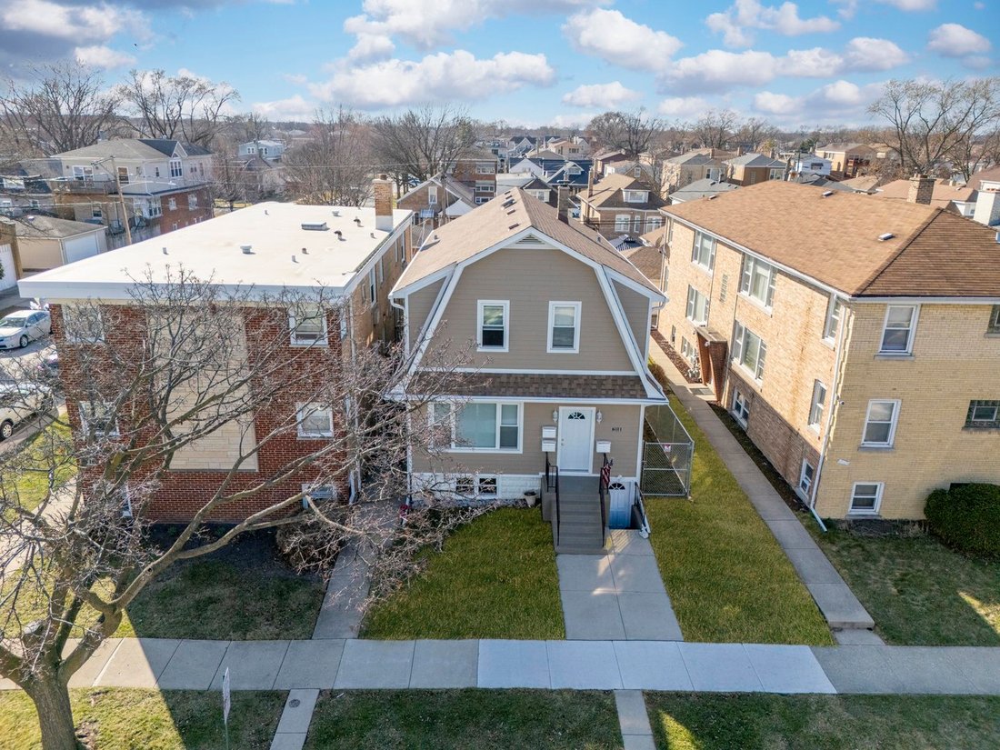 Elmwood Park, Illinois, United States 4 - 17391559