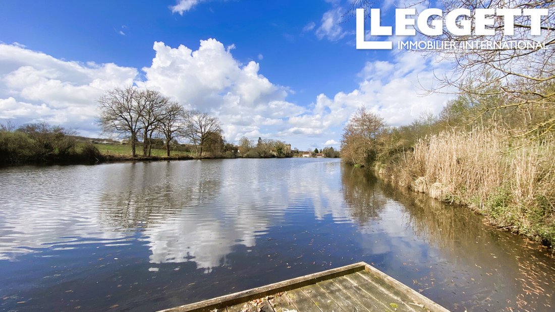 Land in Bourges, Centre-Val de Loire, France 3 - 14330732
