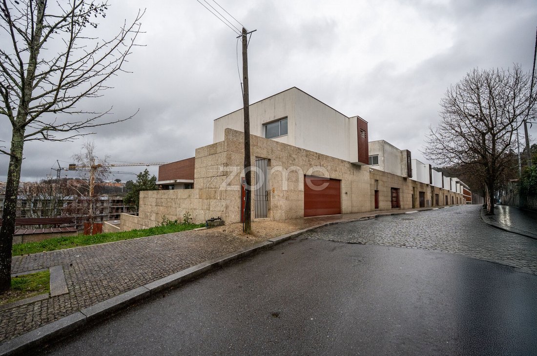 House in Costa, Braga, Portugal 1 - 17392376