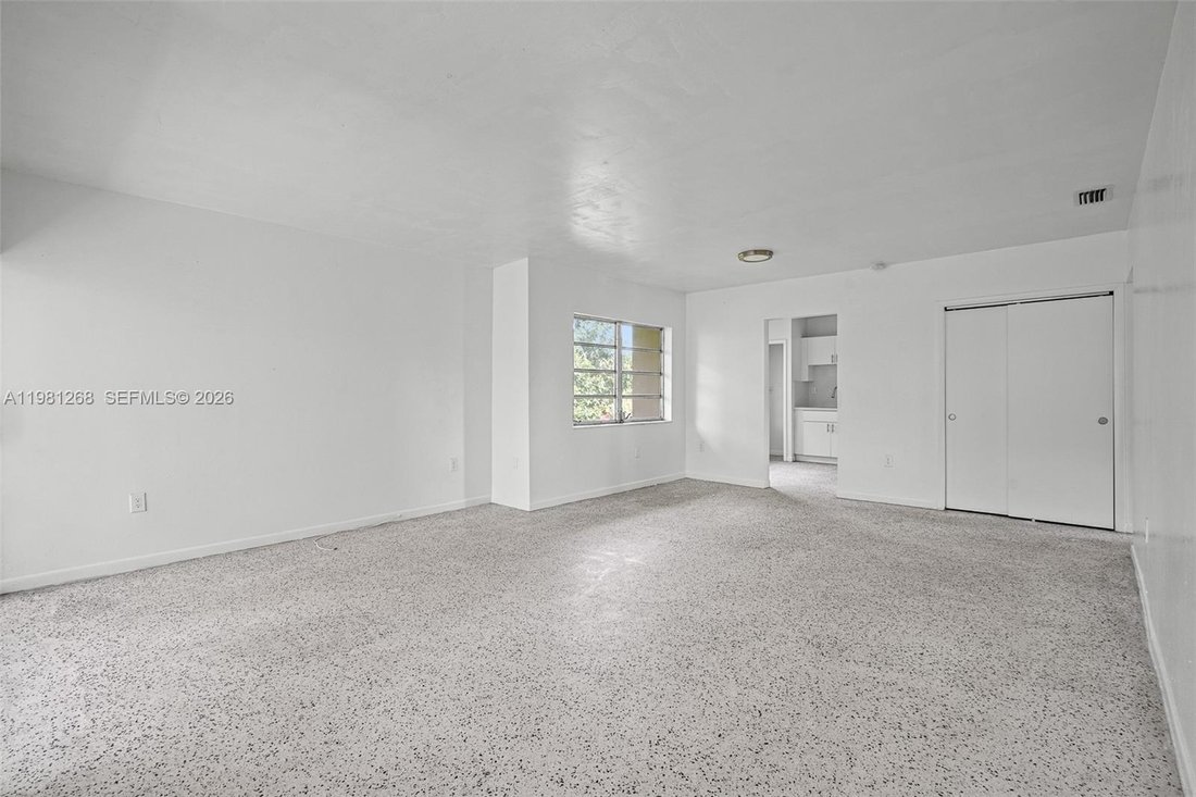 House in Miami, Florida, United States 4 - 17390248
