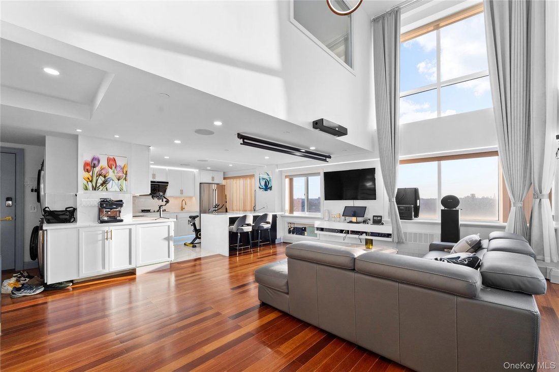 Condo in New York, New York, United States 1 - 17390230