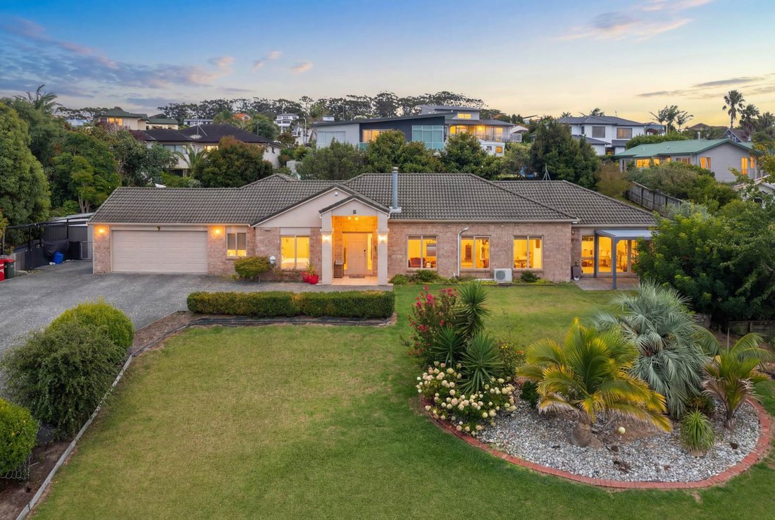 House in Auckland, Auckland, New Zealand 4 - 17392939