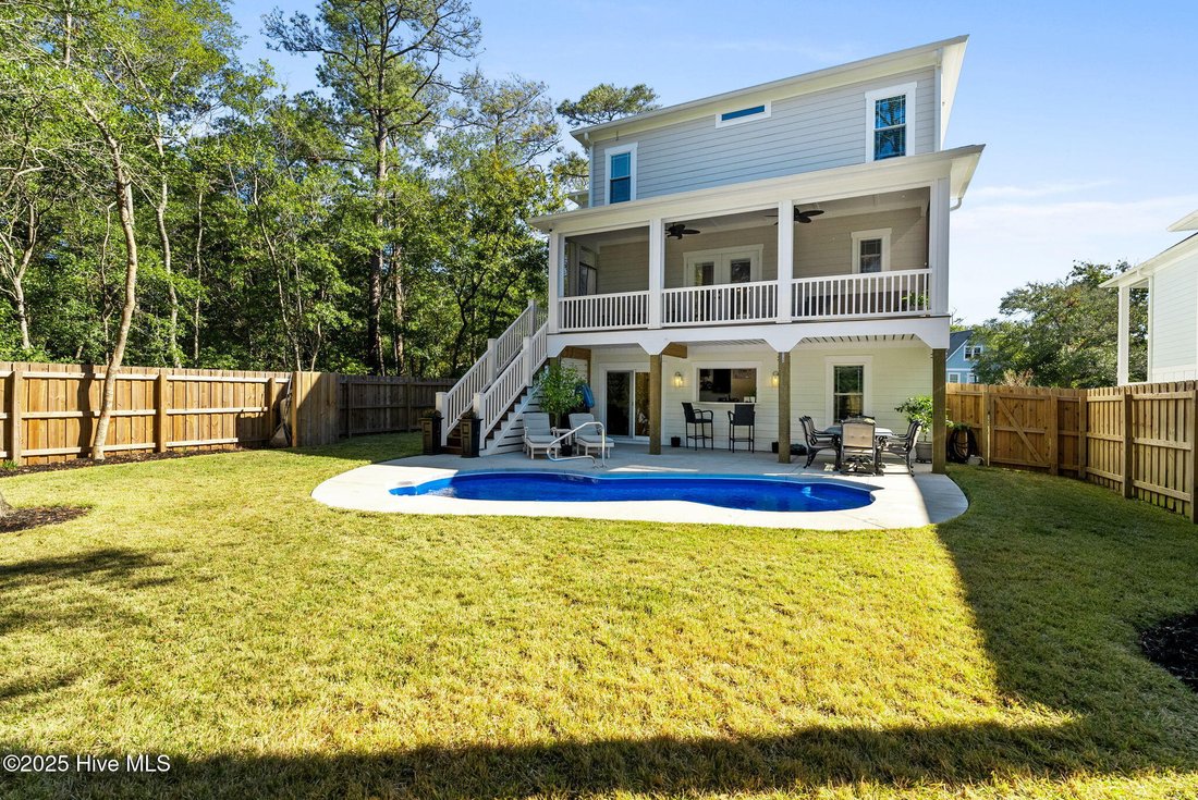 House in Oak Island, North Carolina, United States 2 - 17391668