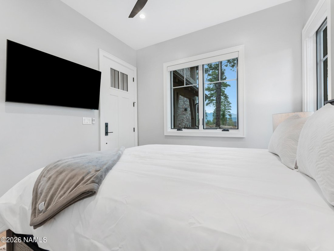 Condo in Flagstaff, Arizona, United States 5 - 17391646