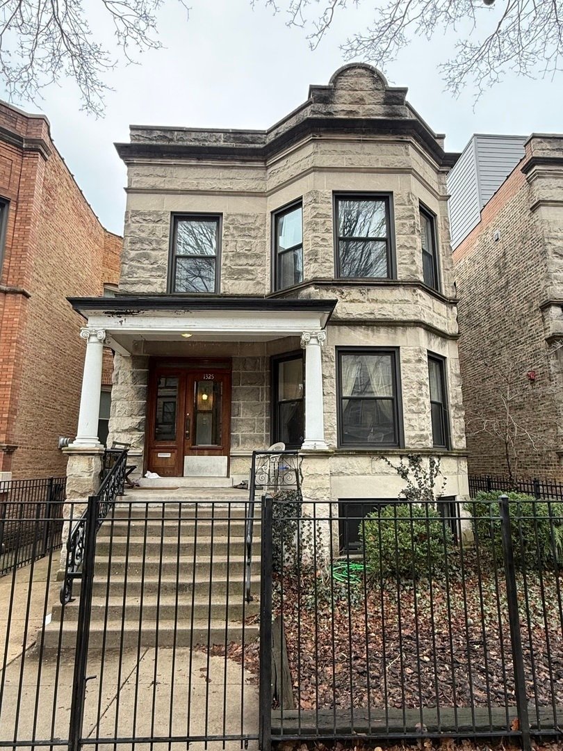 Chicago, Illinois, United States 1 - 17391588