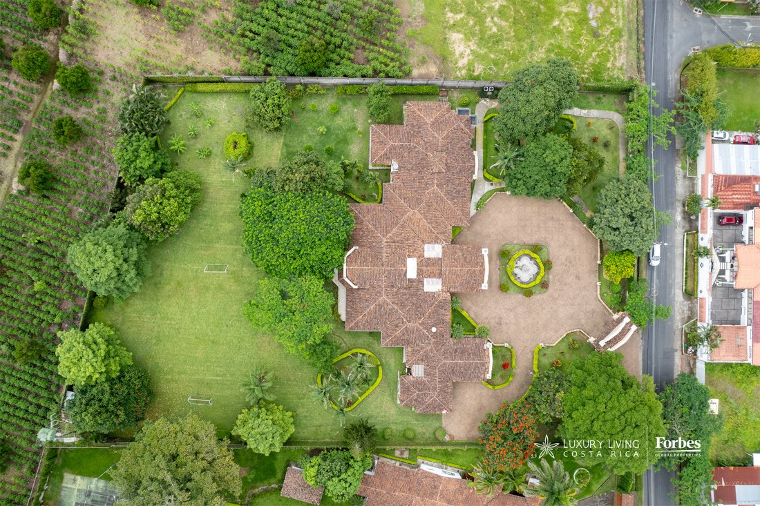 Estate in Río Oro, San José Province, Costa Rica 2 - 17392403