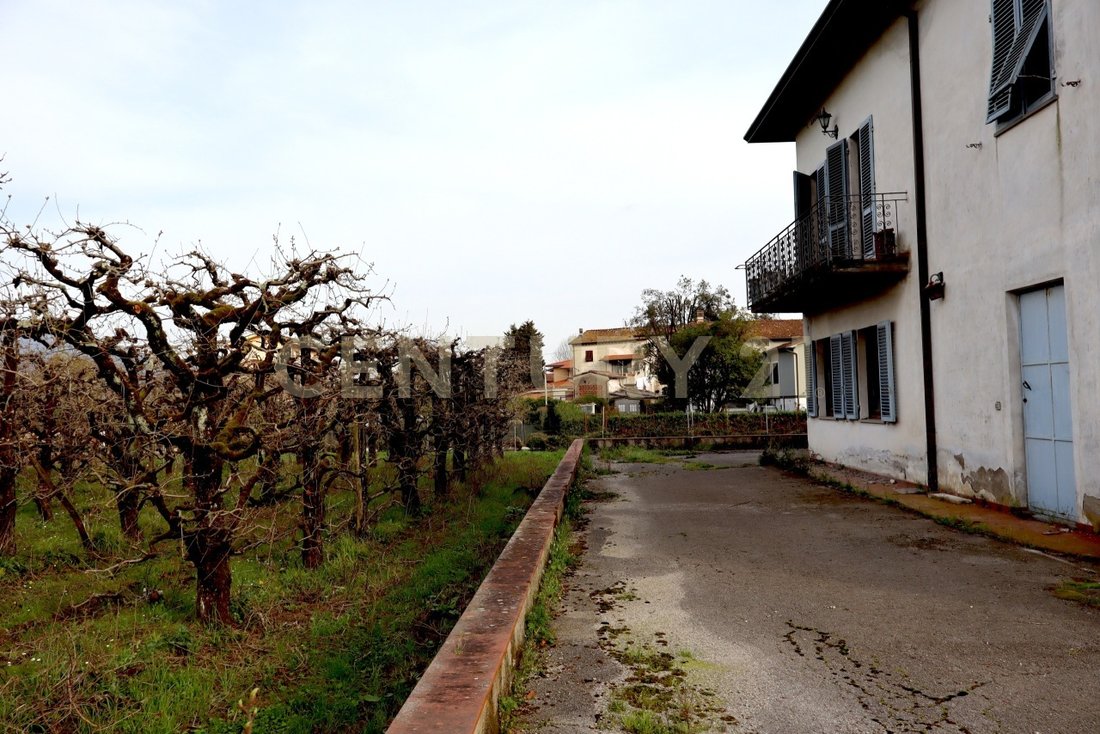 Villa in Pieve di Brancoli, Lucca, Tuscany 4 - 17391983