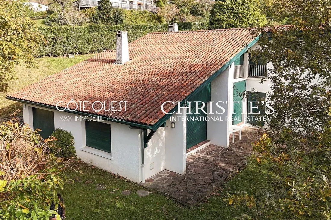 Villa in Chantaco, Saint-Jean-de-Luz, France 2 - 17394819