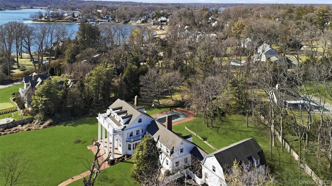 House in Halesite, New York, United States 5 - 17375452