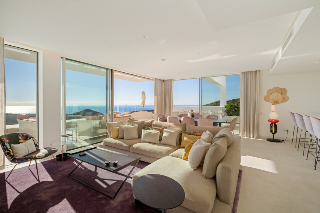 Penthouse in Marbella, Andalusia, Spain 2 - 17394573