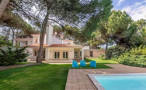 Villa in Amoreira, Leiria District, Portugal 1