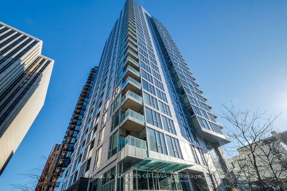 Condo in Ottawa, Ontario, Canada 2 - 17392219