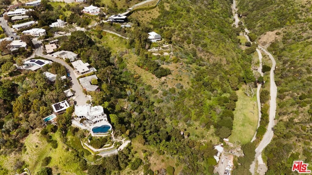 House in Los Angeles, California, United States 4 - 17390394