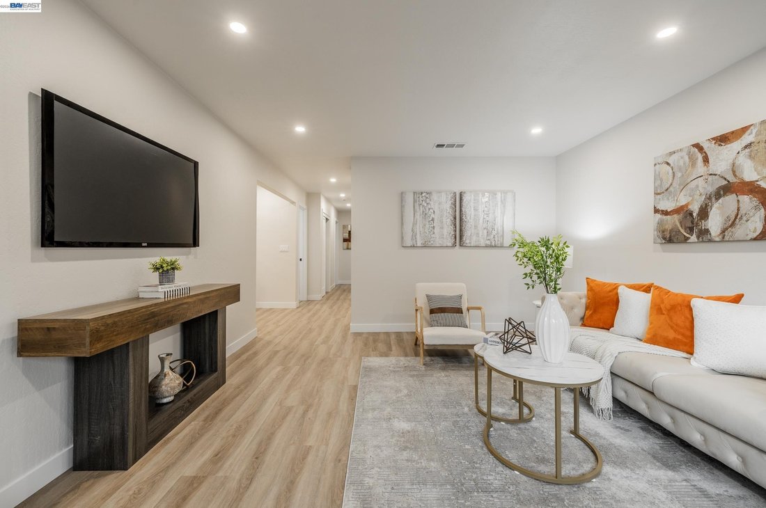 House in San Jose, California, United States 5 - 17392743