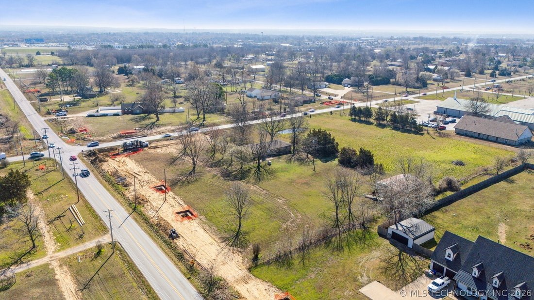 Land in Owasso, Oklahoma, United States 2 - 17391101